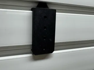 Base plate for Gladiator Track System