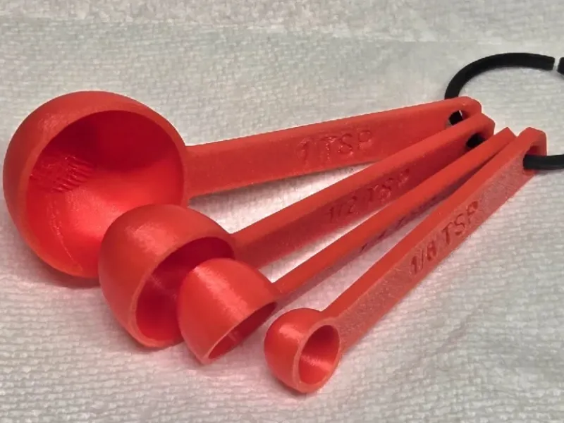 Measuring spoons