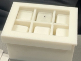 Dices w/ container-0