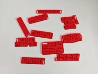 GAMER KEYCHAINS - SET OF 10