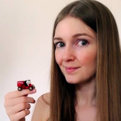 avatar of ClarasLittleArtworks