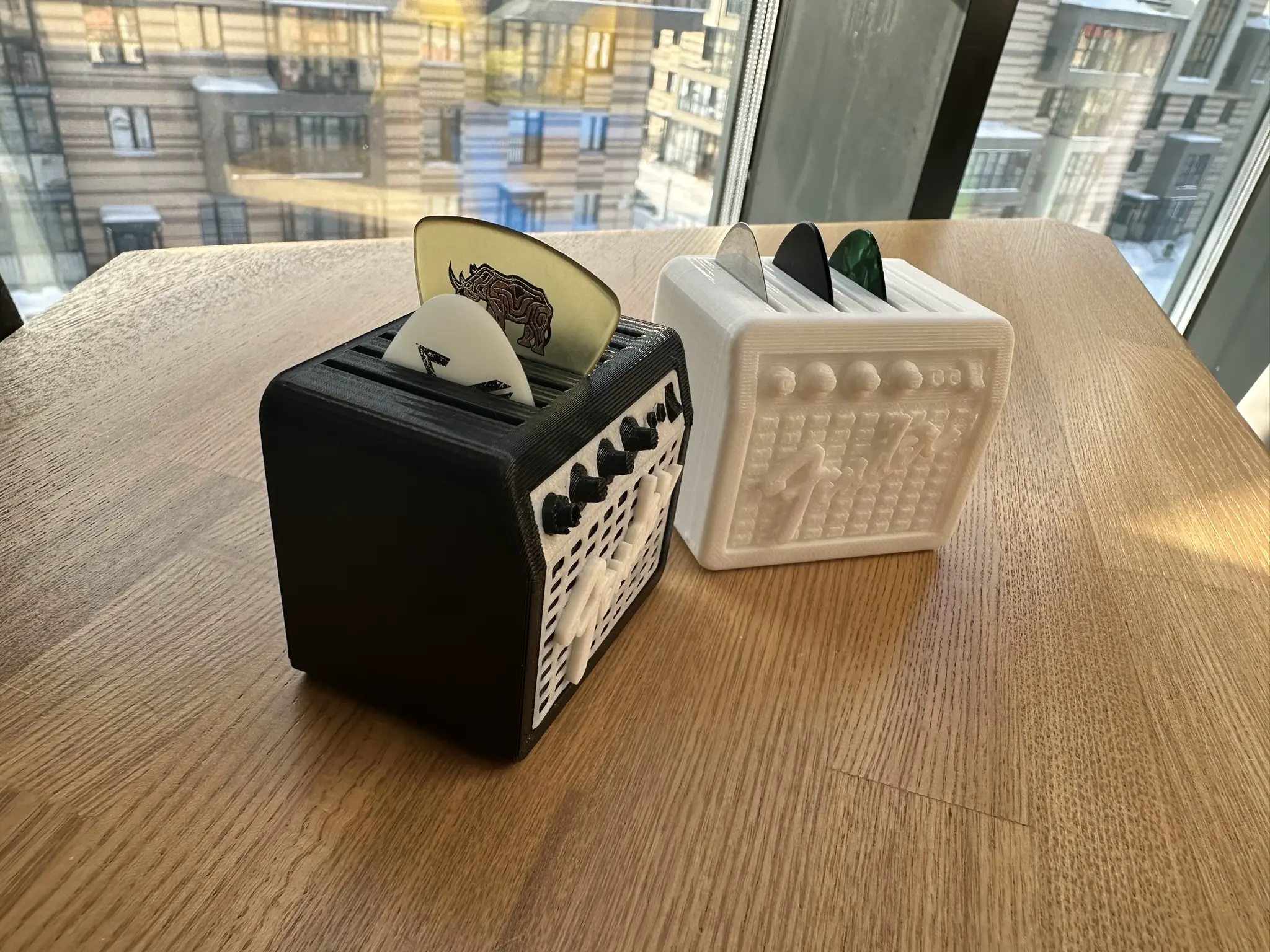 Fender amp guitar pick holder