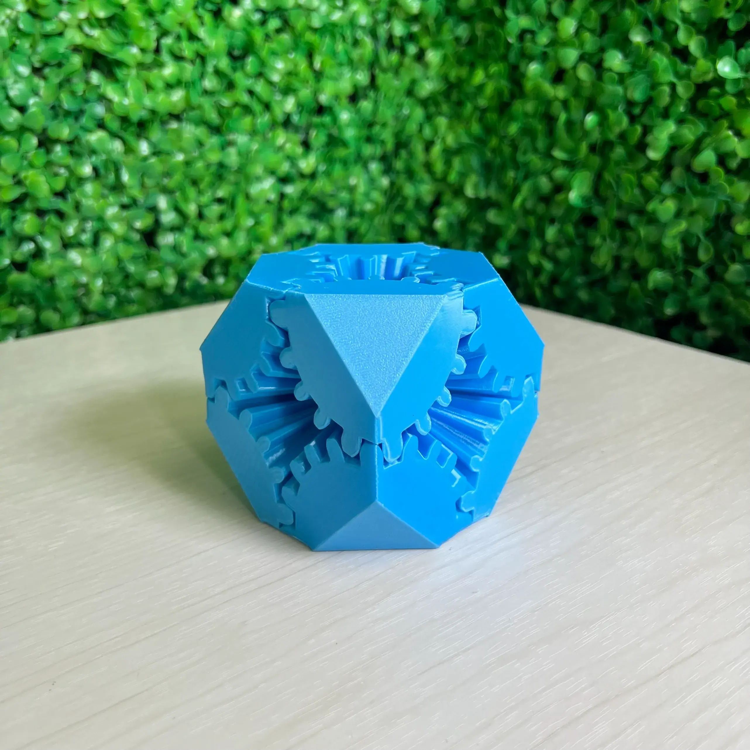 [Exclusive] Chamber Gear Fidget Toy