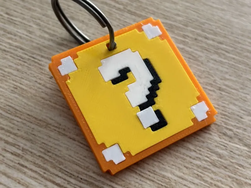 Portachiavi multi-componente Lucky Block di Mario a 8 bit