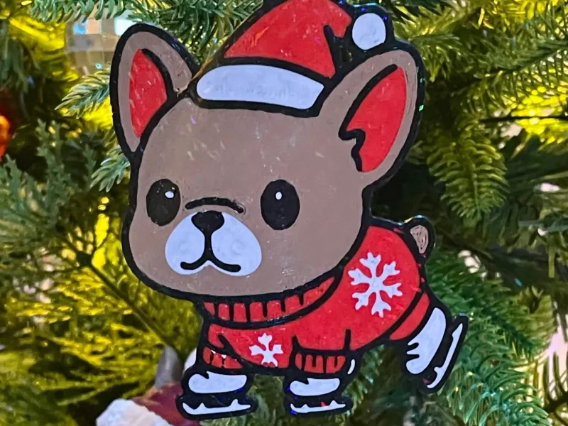FRENCHIE AUF SKATE ORNAMENT