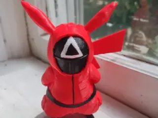 figurine pickachu squid game 