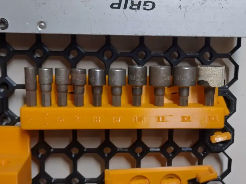 Multiboard-Halter für Sechskant-Steckschlüssel