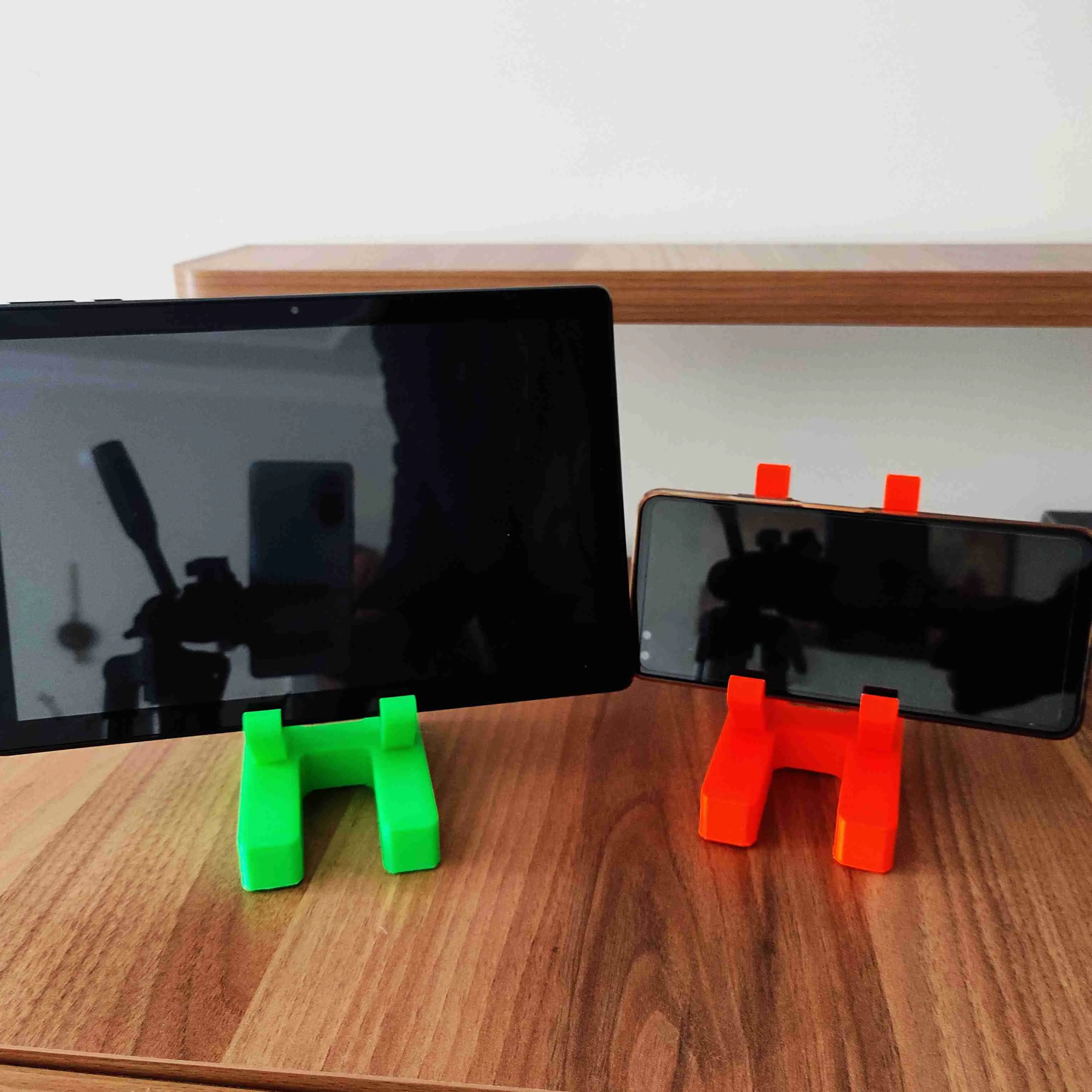 PHONE AND TABLET HOLDER