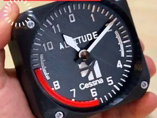 CLOCK Cessna 182