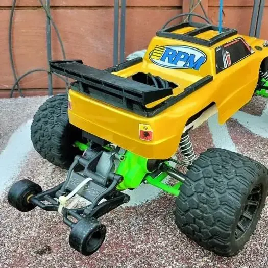 TRAXXAS STAMPEDE 2WD BED RAIL WING MOUNT