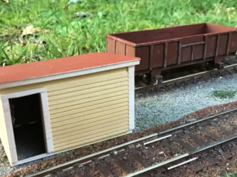 NZR Lean-To Station Building 1/80