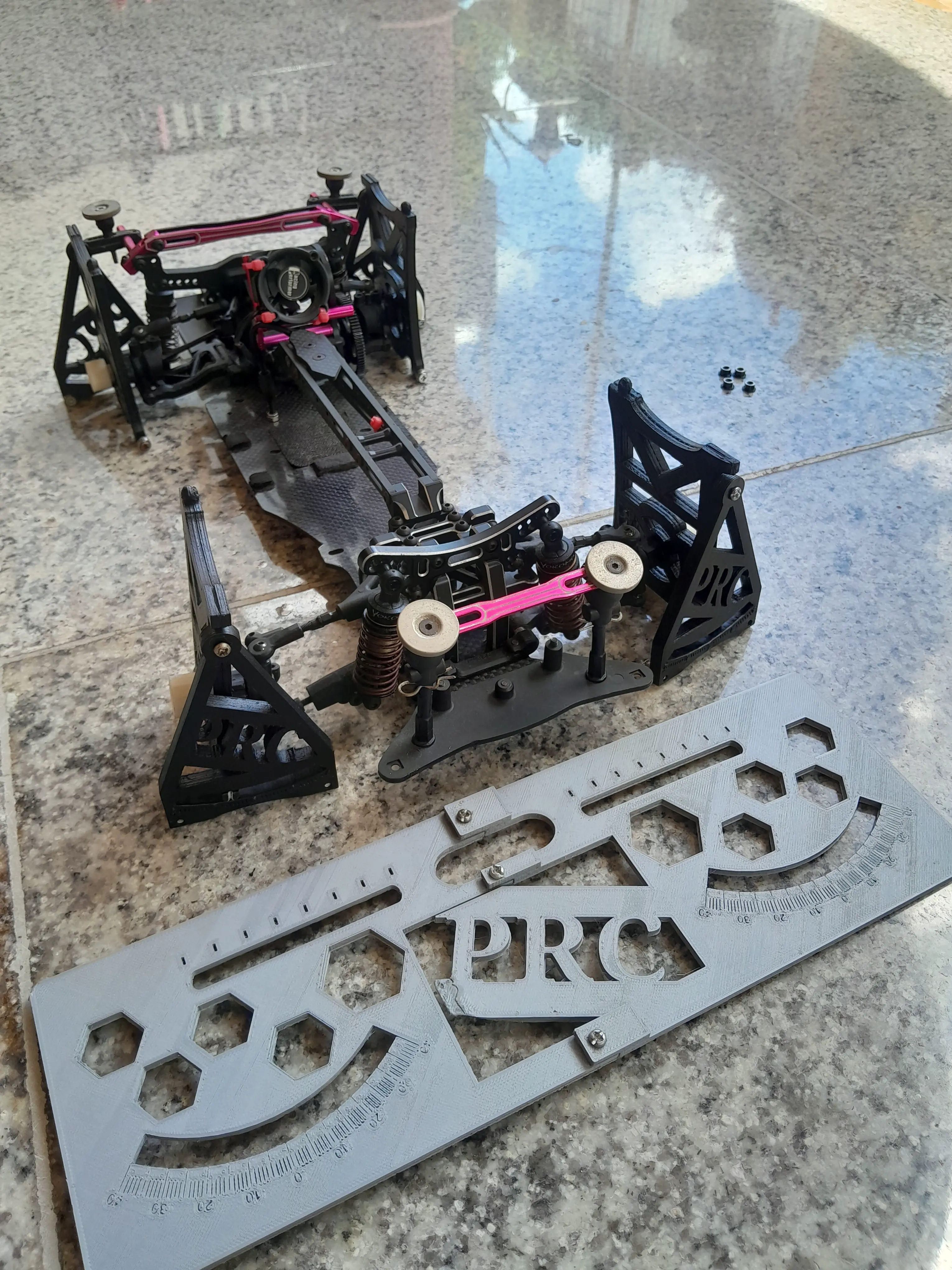 RC Araba 1:10 Kurulum Sistemi