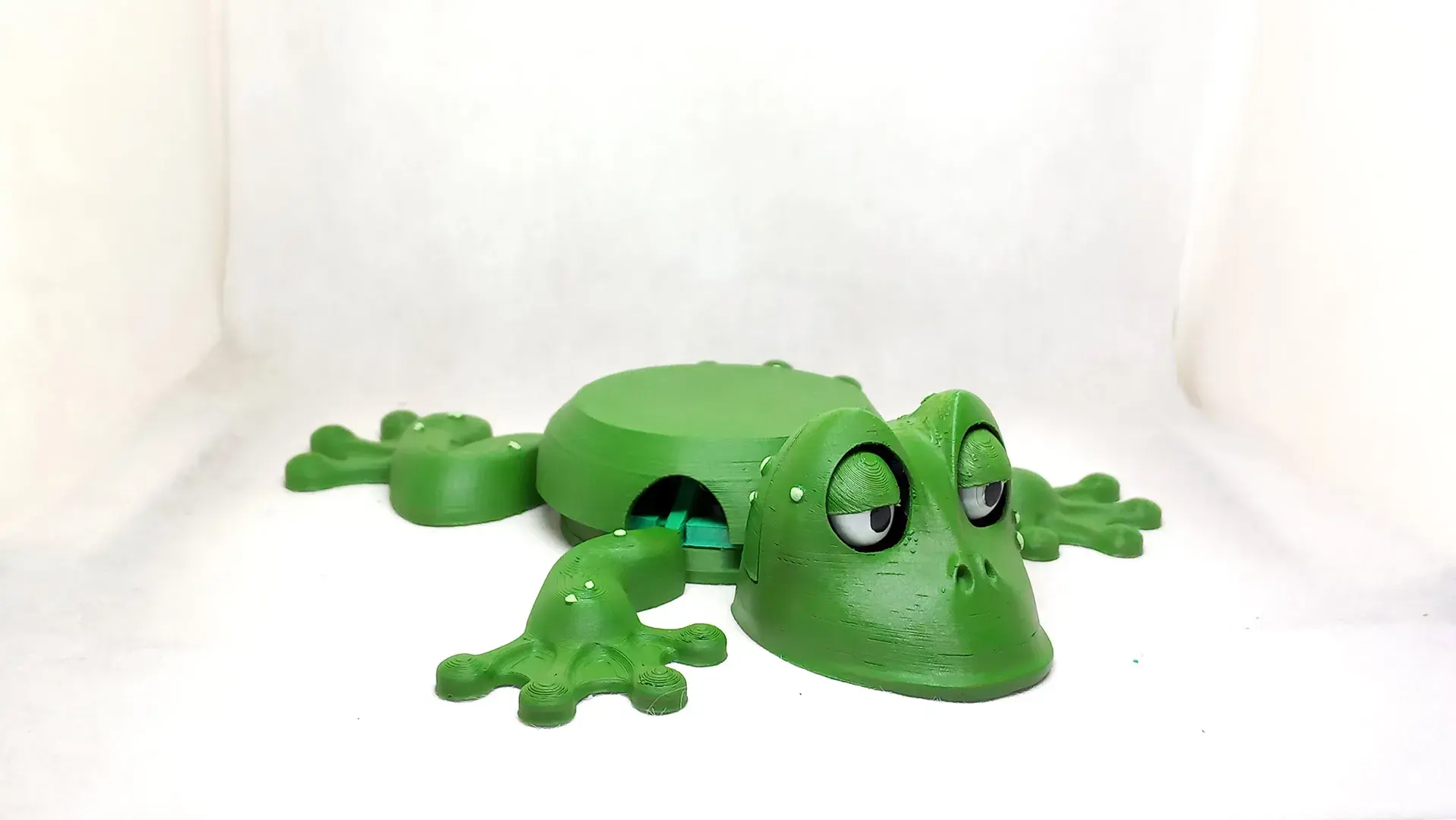 frog cup holder (No Supports needed)