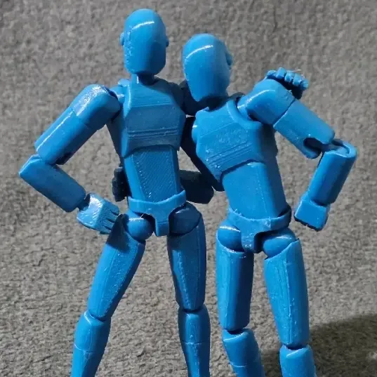 crash ! la figurine d'action multi-articulée ! (pièce par pièce)