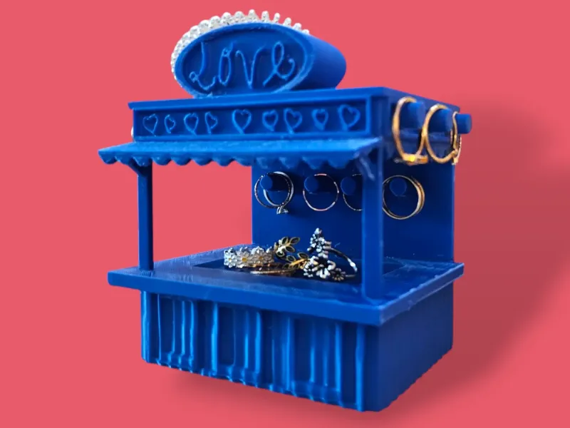 Valentines stall jewellery holder