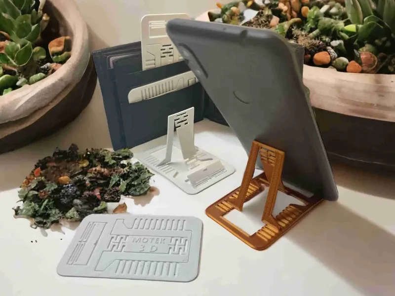 Flexy Card Phone Stand