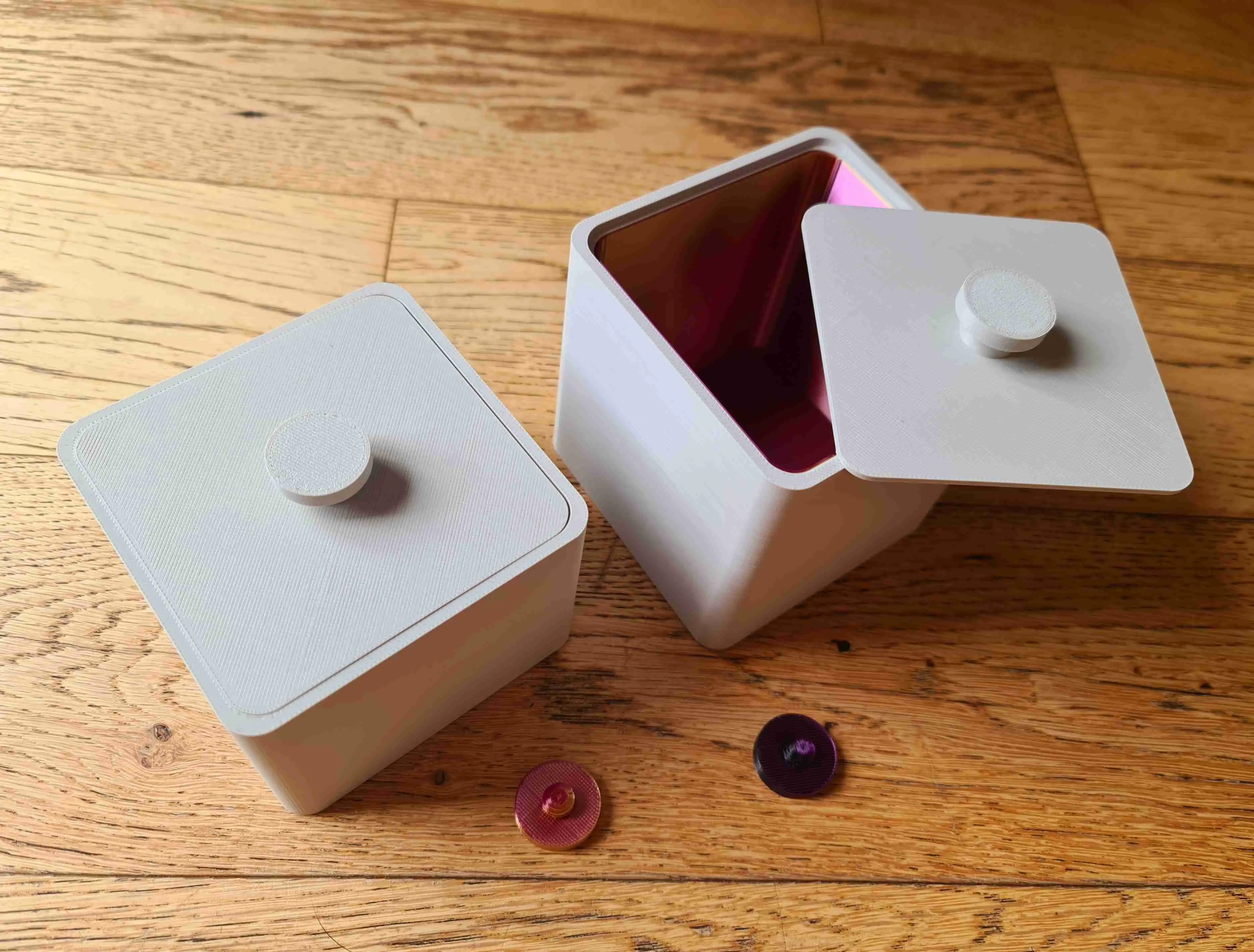 Funky Box deksel opbergkubus met inzetstukken en schroefknoppen