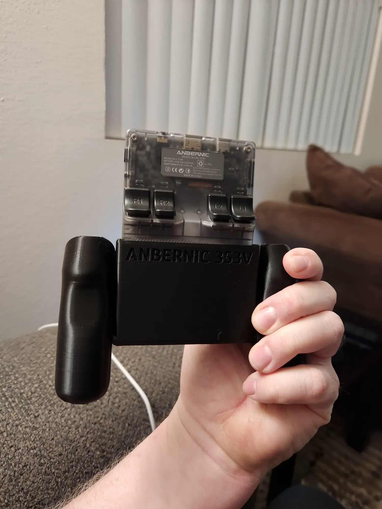 Anbernic 353V grip