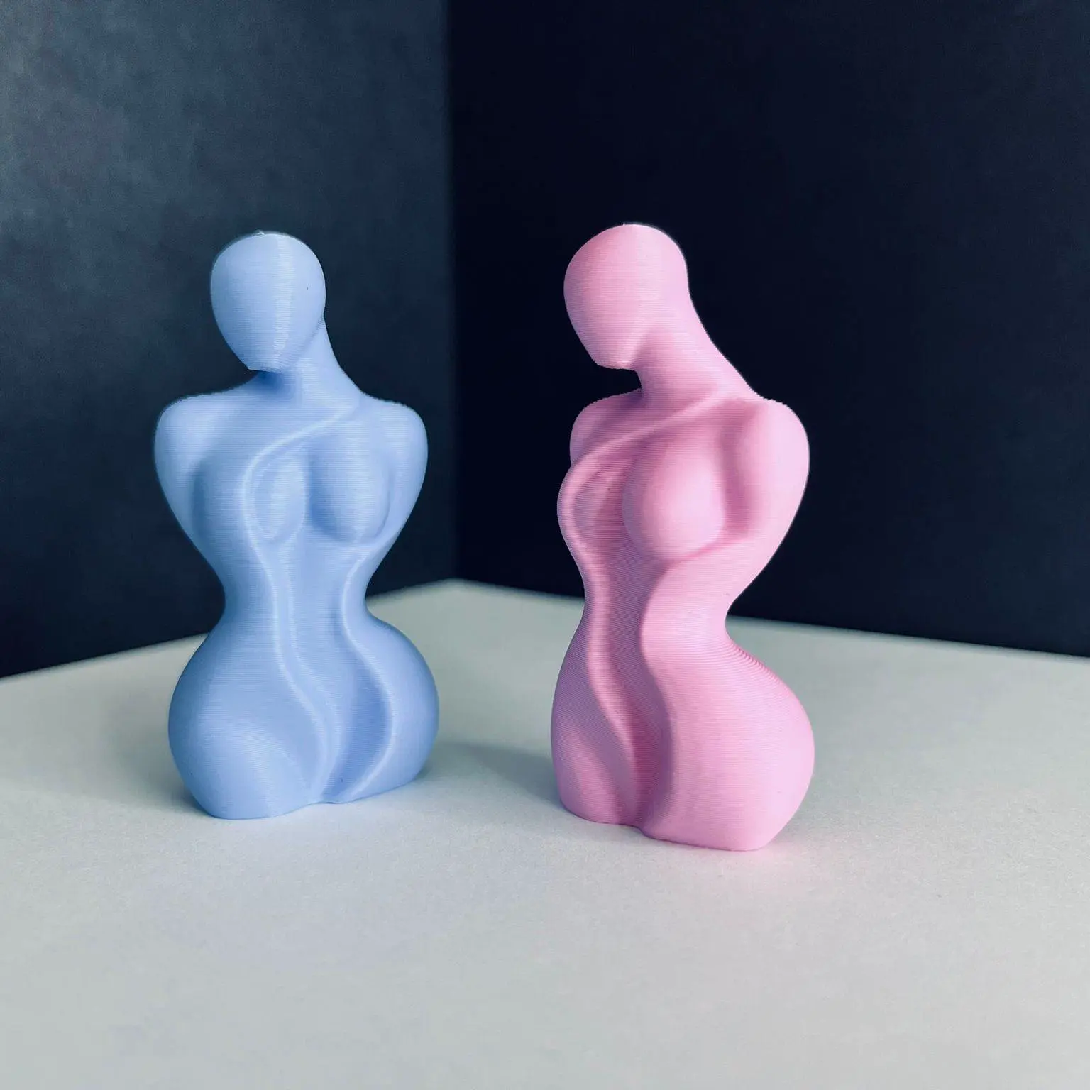 Beauty women decor lady statute curvy girl table top display