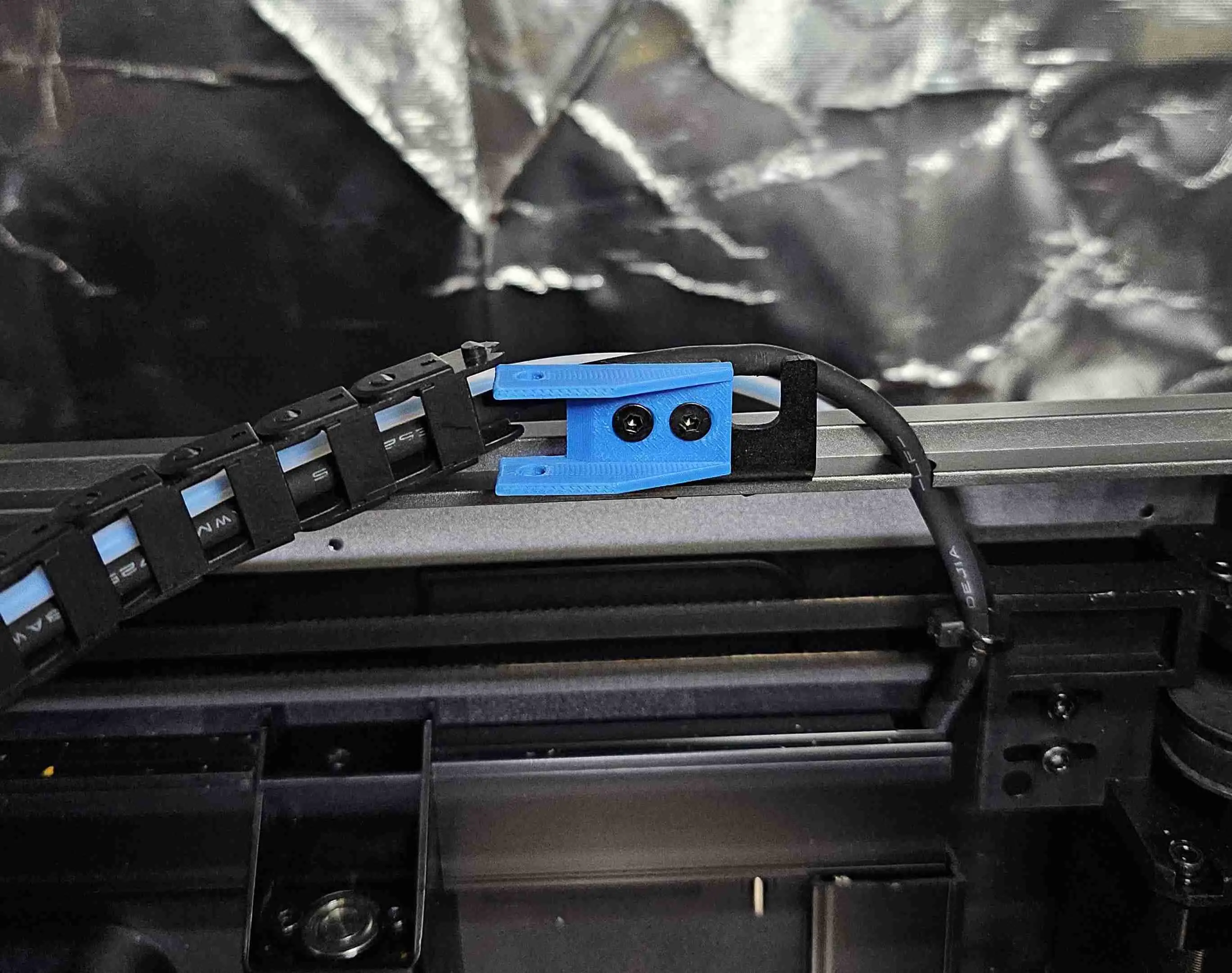 Holder Clip for Creality K1 / K1 Max cable chain