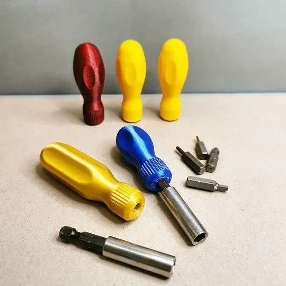 Screwdriver hex-bit handle