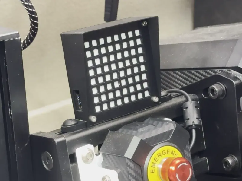 sim LED flag indicato