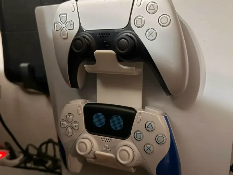 Playstation 5 holder for 2 controllers