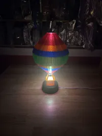 Luminária de Mesa em Forma de Balão de Ar Quente