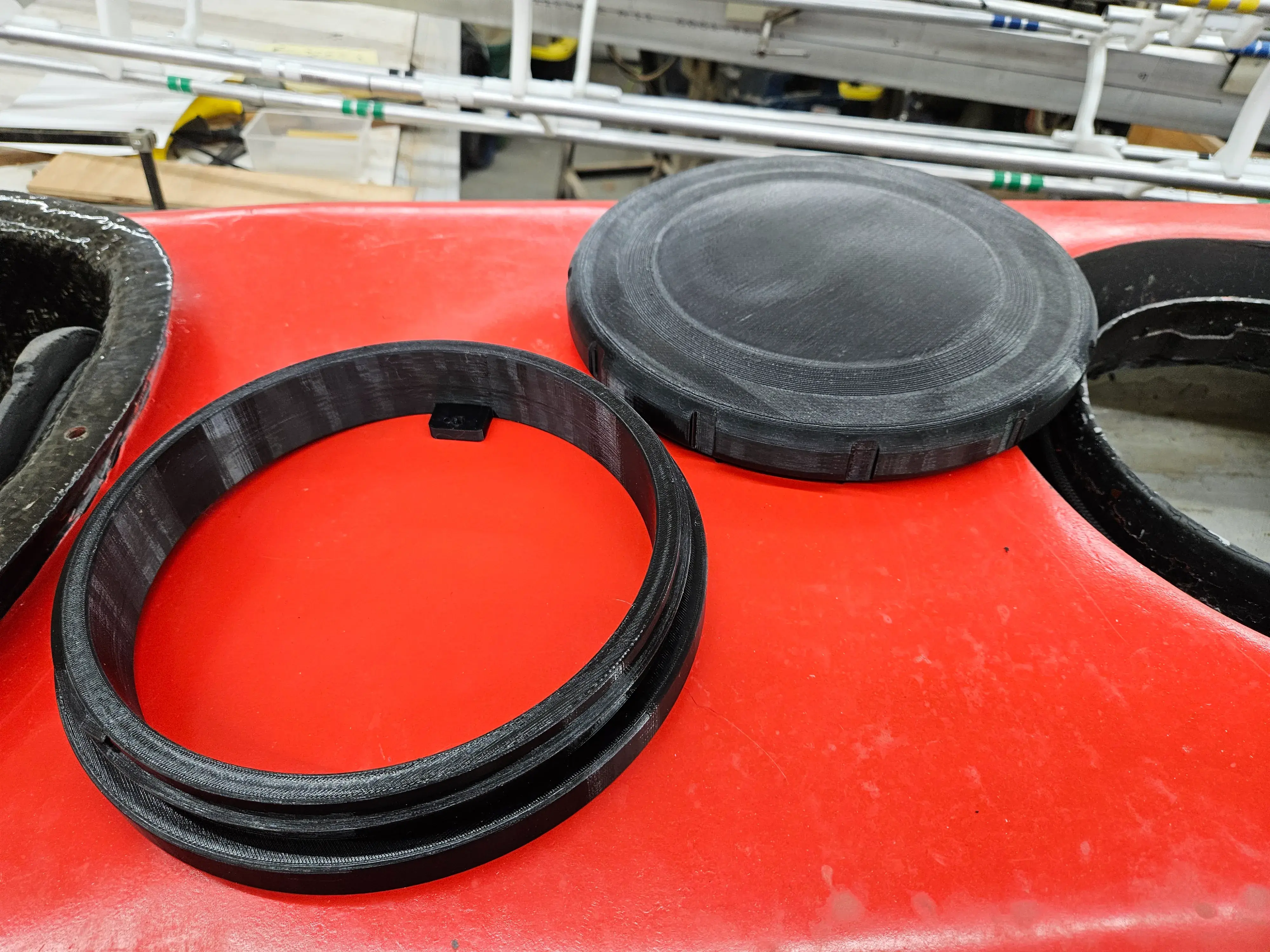 Large kayak hatch - screw on