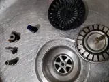 Sink screw.-8