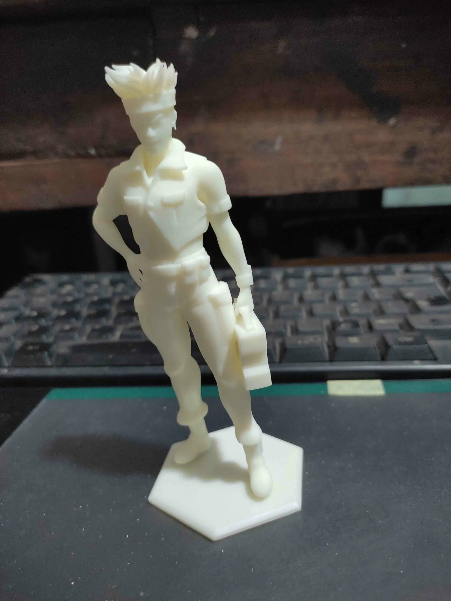 Lowe Guele Figure Astray Red Frame Gundam Fan Art