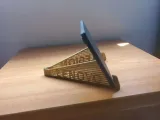Magic Text Lenovo Legion Stand-3