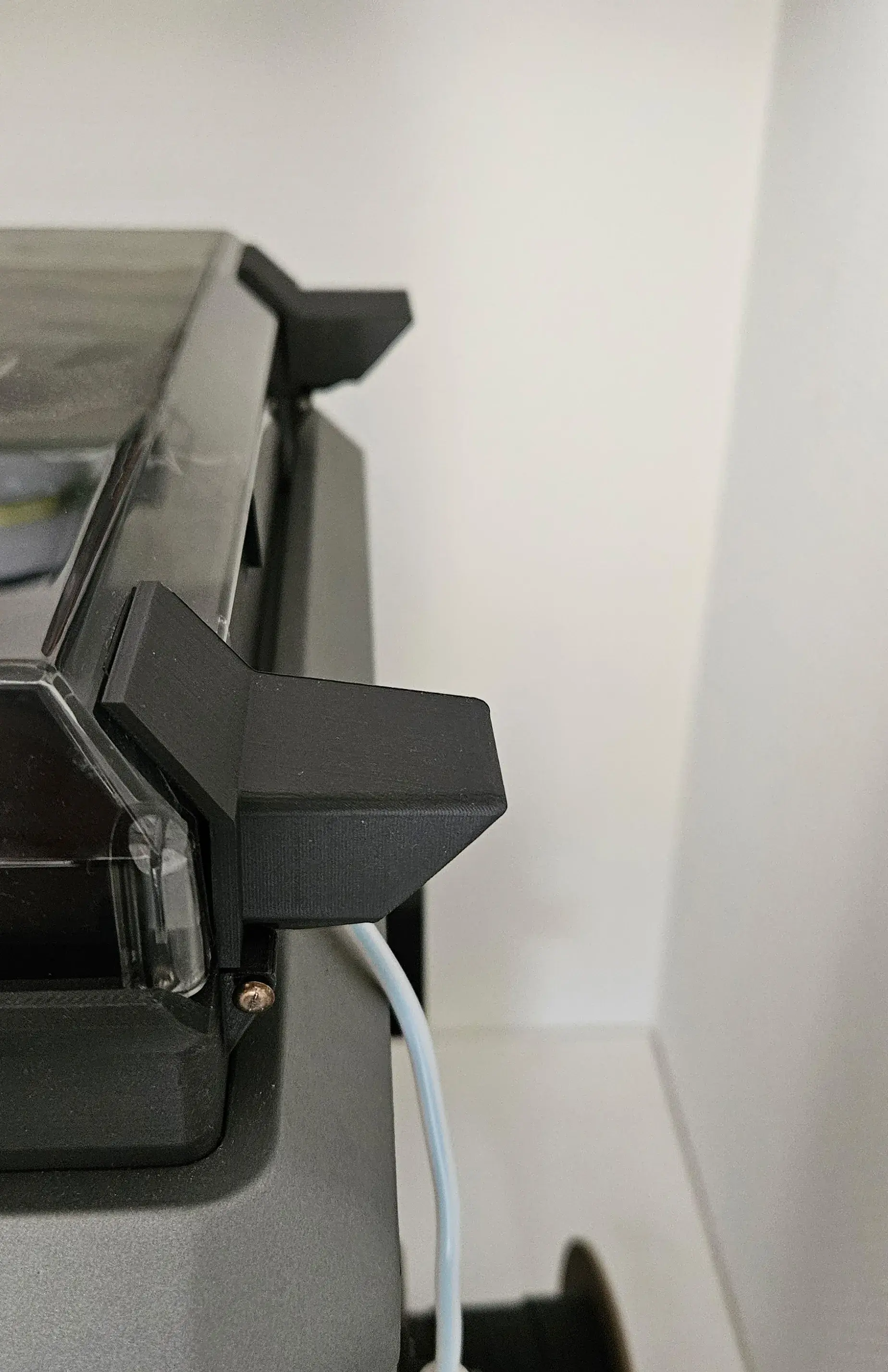 Hinges Lid Stop