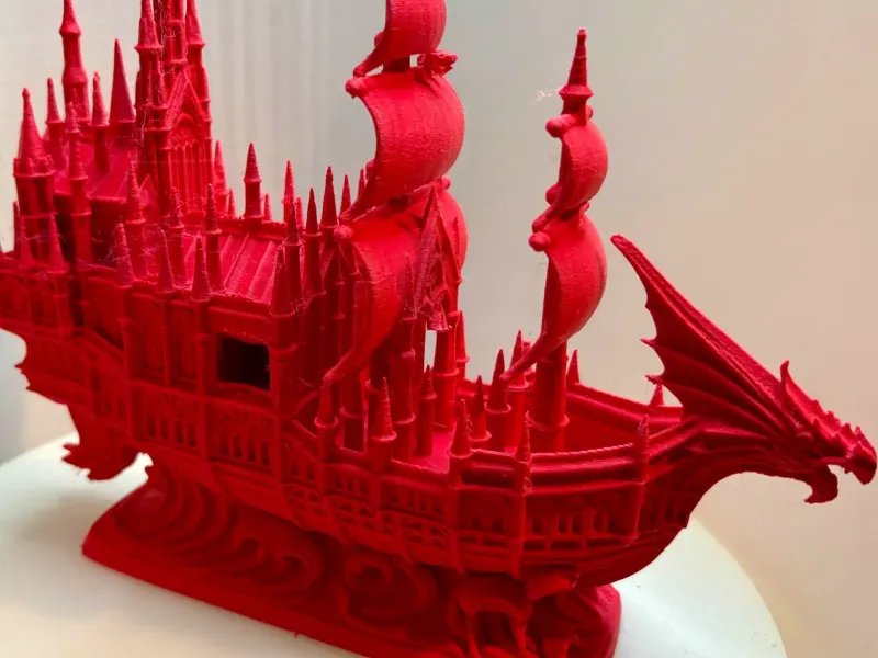 Navio de Guerra Catedral Gótica