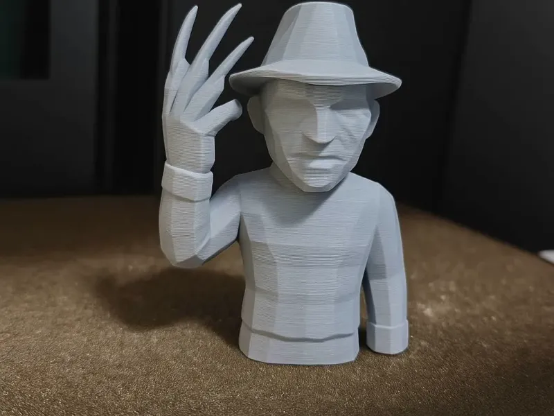 Freddy Krueger Statue