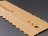 Cake decorating scraper 03-1
