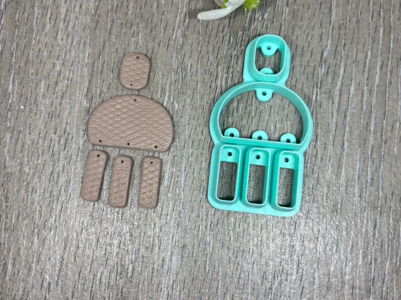 MULTIPLE EARRING CLAY CUTTER