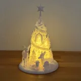 Weihnachtspyramide beleuchtet