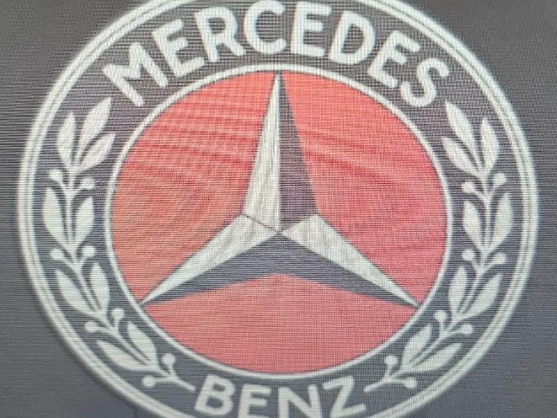 mercedes lightbox
