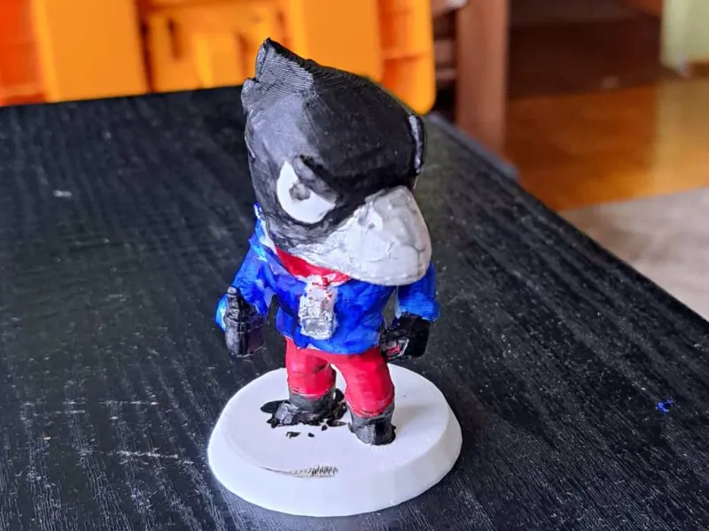 Brawl Stars Crow con soporte y peana
