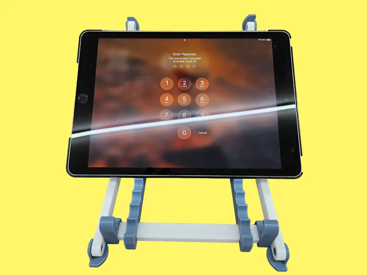 360 Grad verstellbarer Ipad- und Tablet-Halter