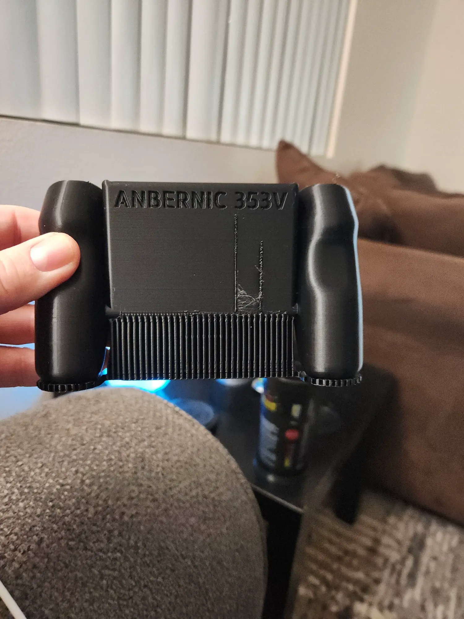 Anbernic 353V grip