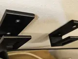 LAPTOP WALL MOUNT-2
