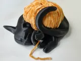Cat Yarn Holder-1