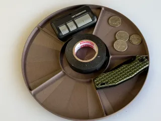 Round Trays