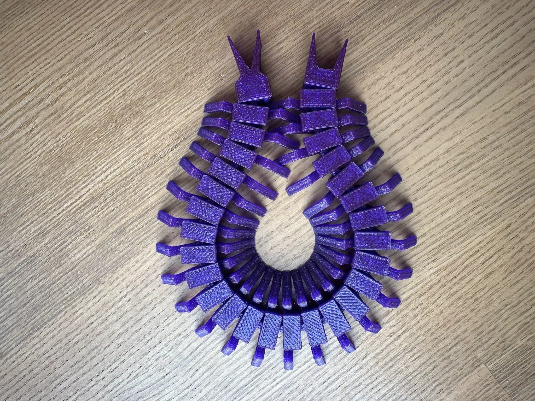 Flexi centipede