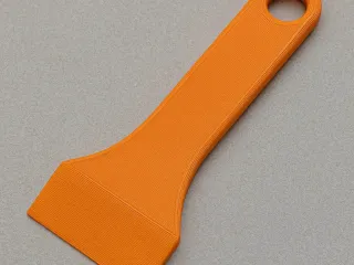 SCRAPER PUTTY KNIFE