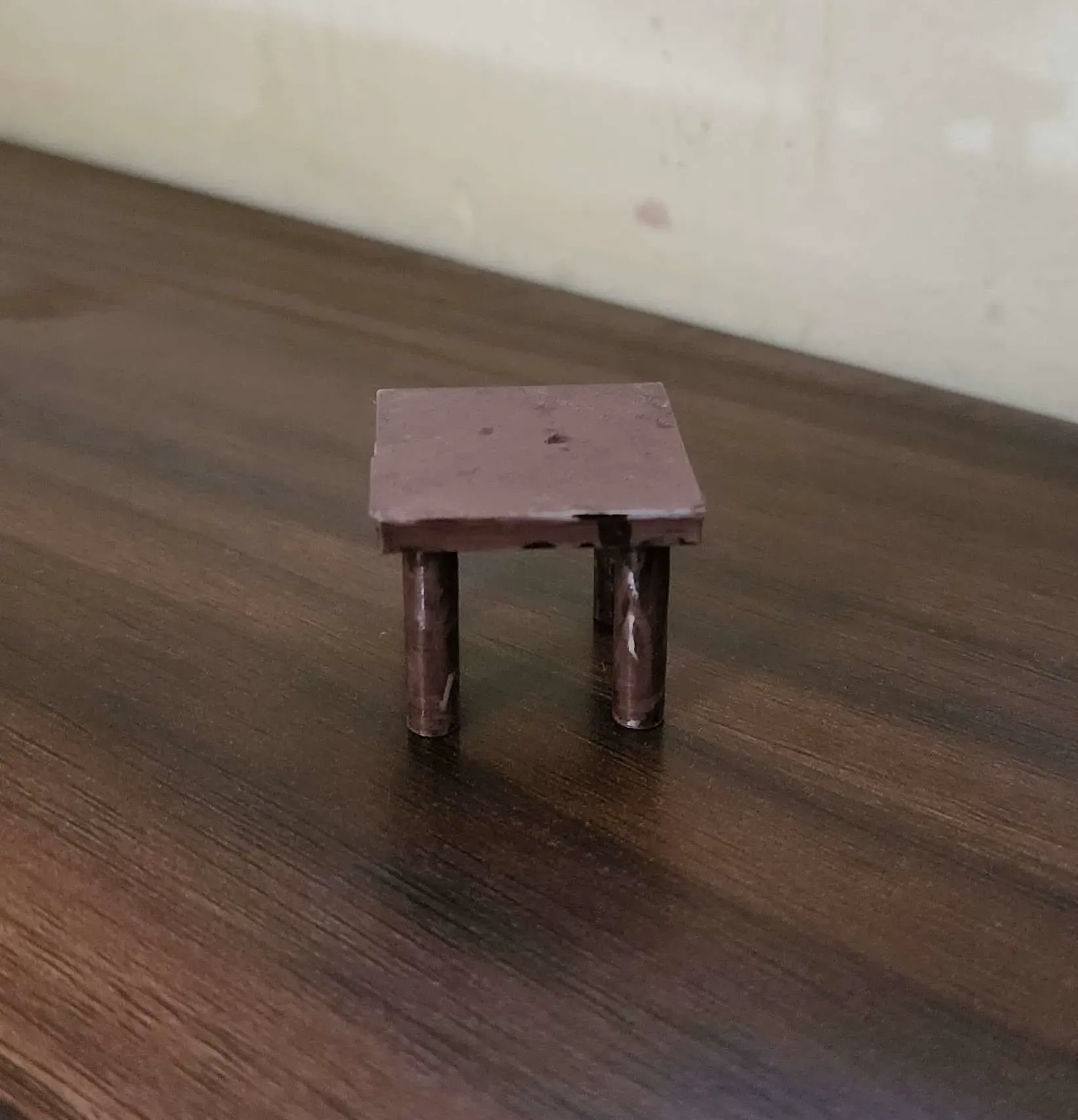 small table or mini table