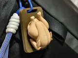 Rotating Roasted Chicken Pendant, Fidget Toy-3