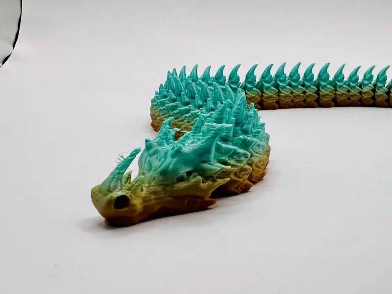 Sharphorn Artciulated Flexi Dragon Toy